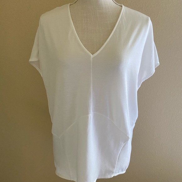 Zara W/B Collection White Top - Picture 11 of 11